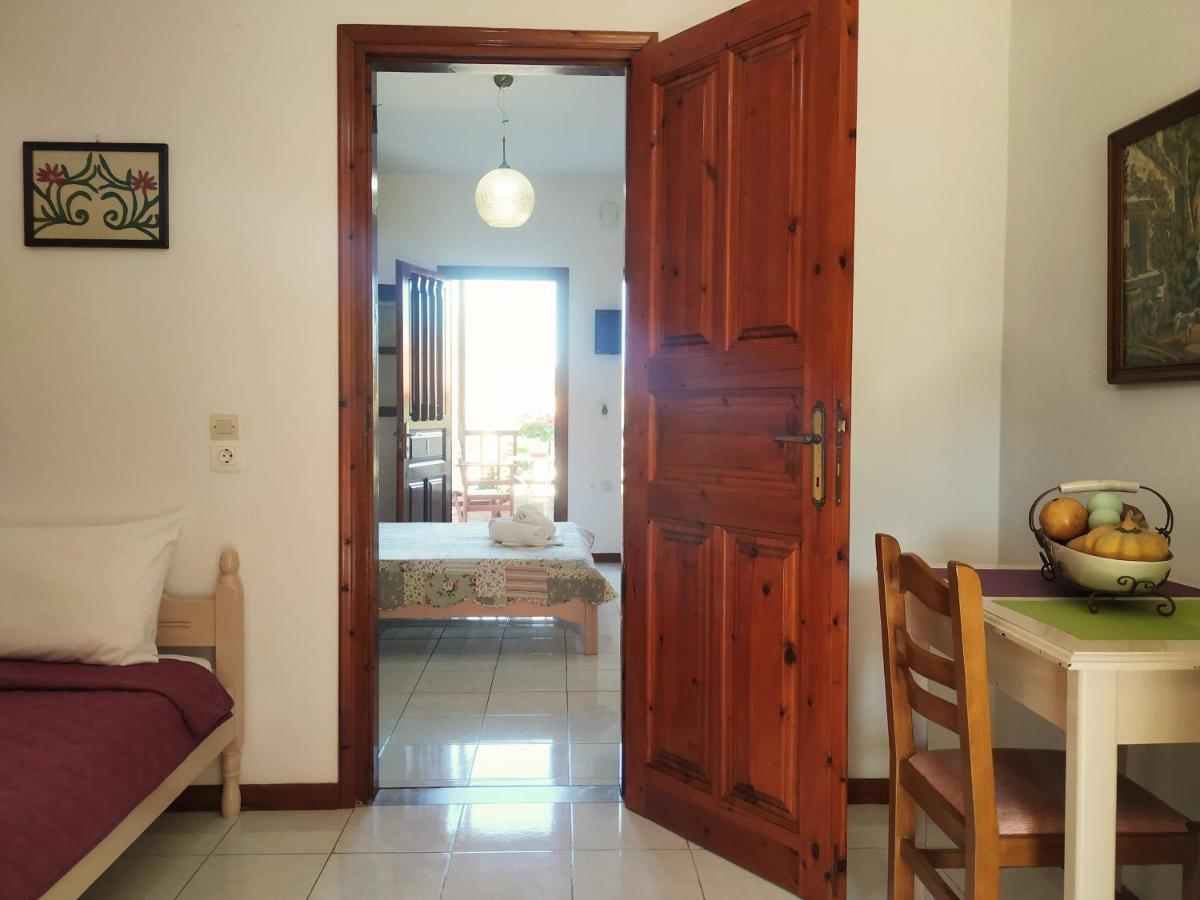 Studios Filippos Skopelos Zewnętrze zdjęcie