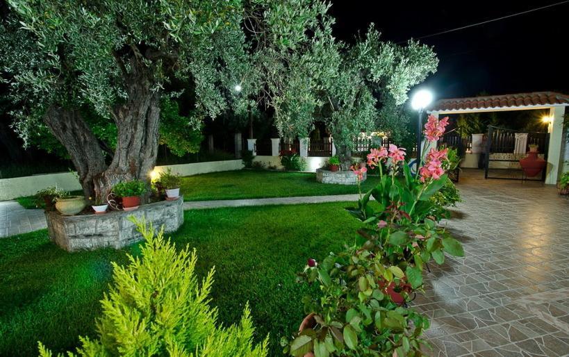 Studios Filippos Skopelos Zewnętrze zdjęcie
