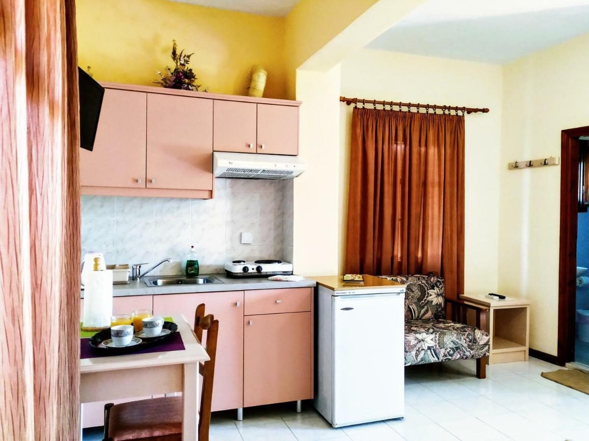 Studios Filippos Skopelos Zewnętrze zdjęcie