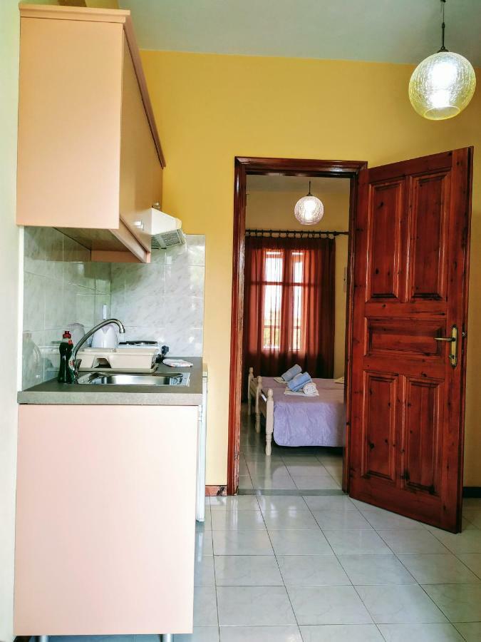 Studios Filippos Skopelos Zewnętrze zdjęcie